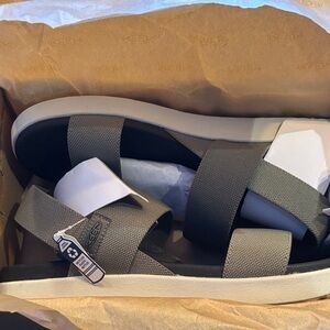 Keen Khaki Strap Sandals